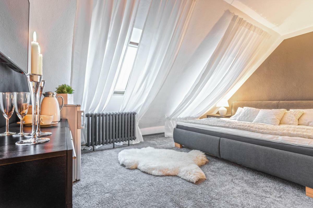 Apartment Charlie Прага Экстерьер фото